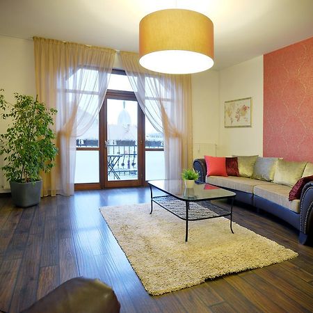 Corner Apartman Έγκερ Εξωτερικό φωτογραφία