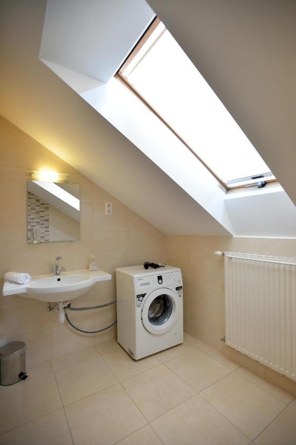 Corner Apartman Έγκερ Εξωτερικό φωτογραφία