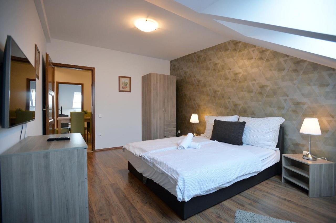 Corner Apartman Έγκερ Εξωτερικό φωτογραφία