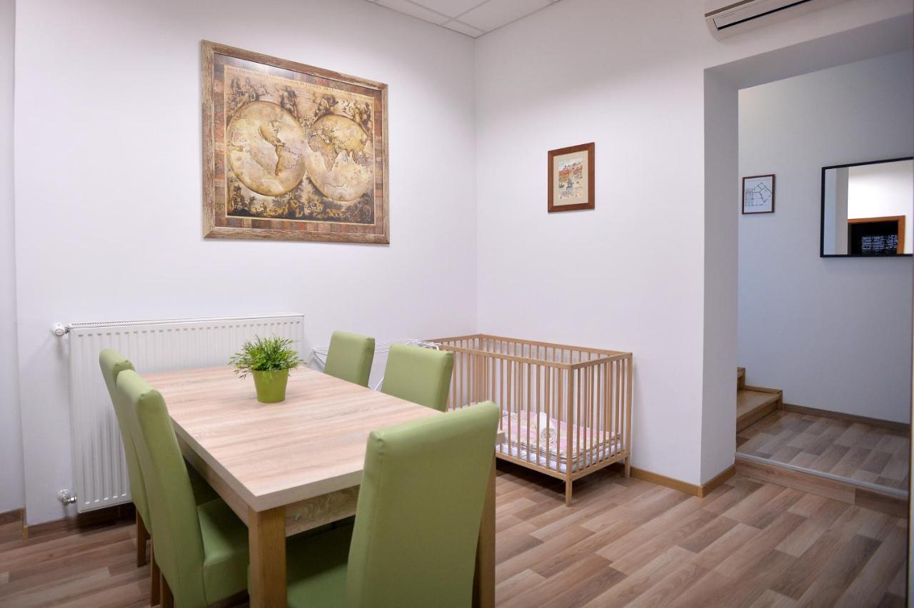 Corner Apartman Έγκερ Εξωτερικό φωτογραφία