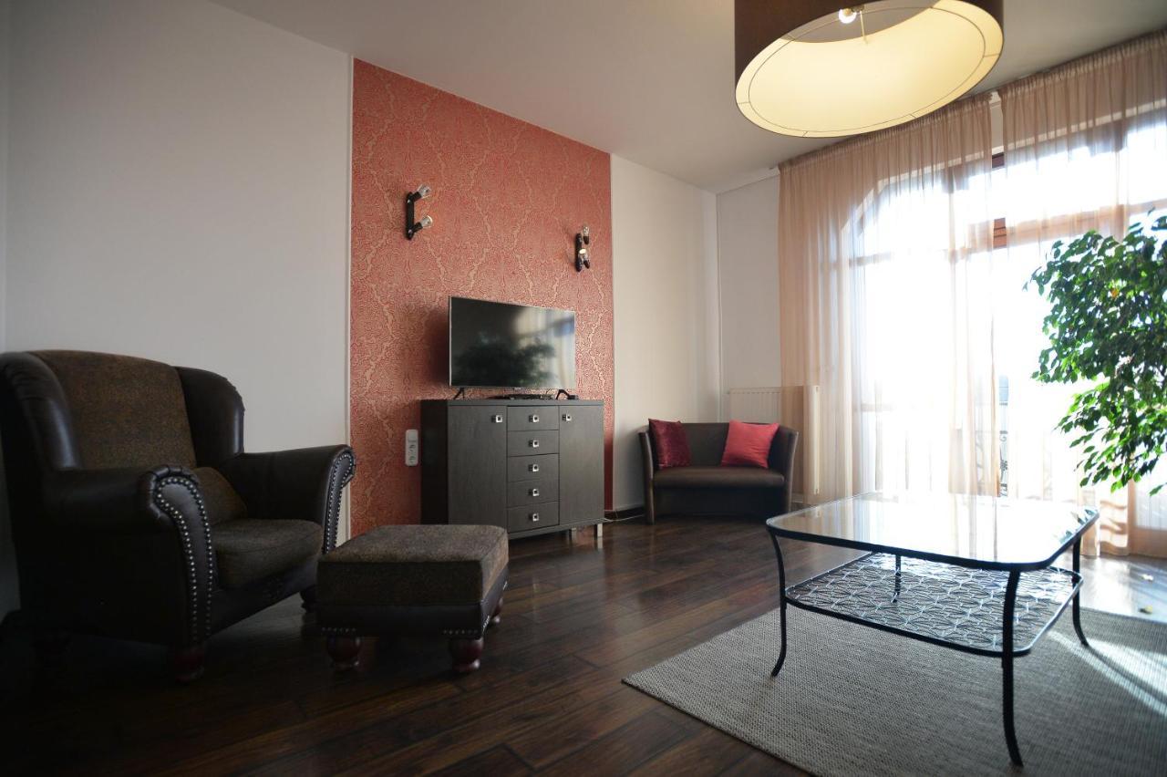 Corner Apartman Έγκερ Εξωτερικό φωτογραφία