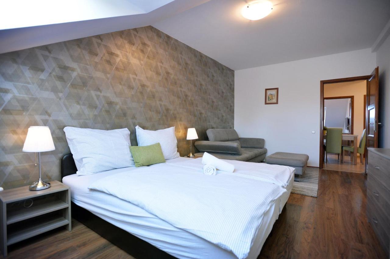 Corner Apartman Έγκερ Εξωτερικό φωτογραφία