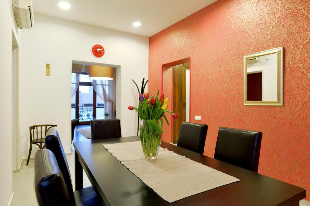 Corner Apartman Έγκερ Δωμάτιο φωτογραφία
