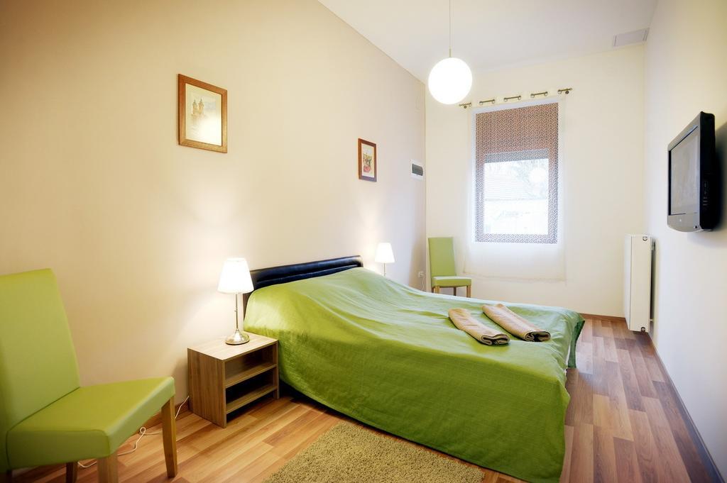 Corner Apartman Έγκερ Δωμάτιο φωτογραφία