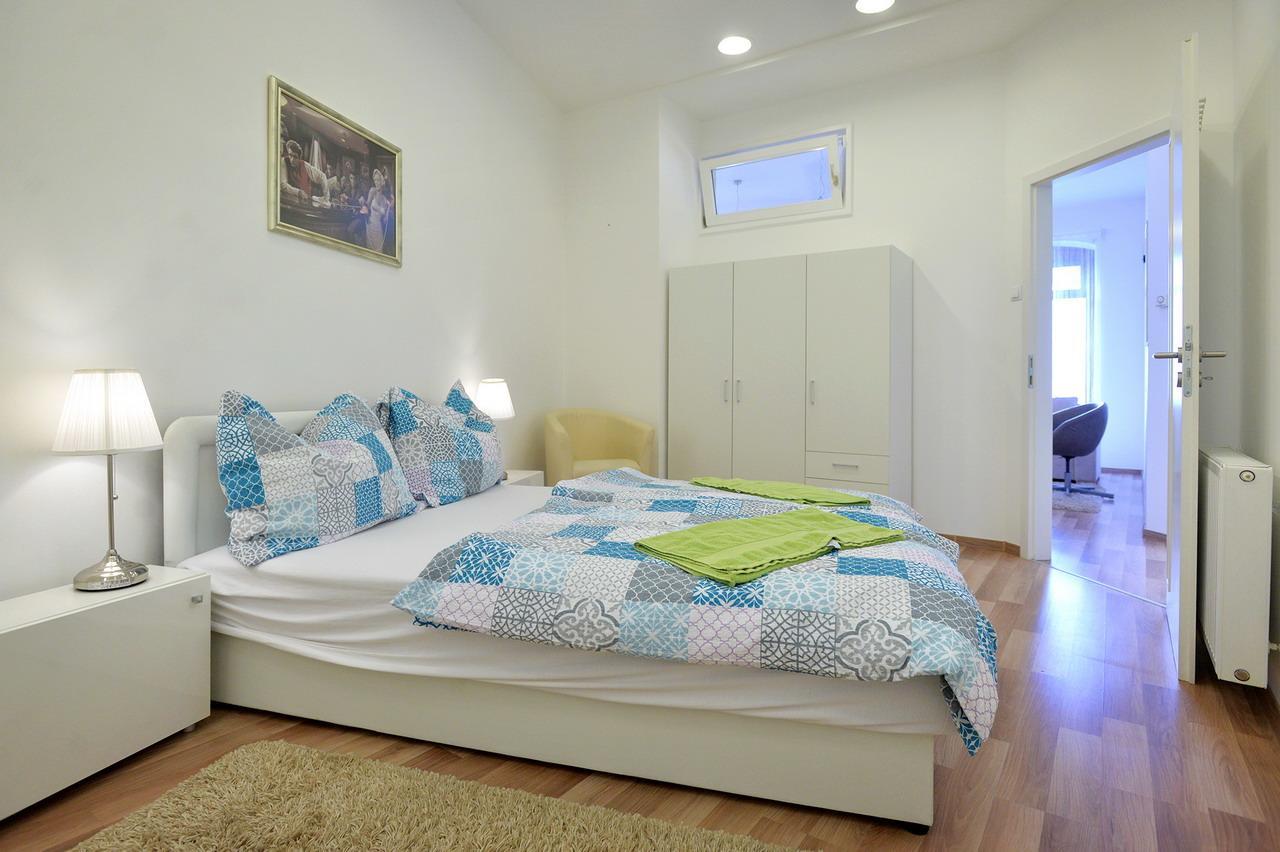 Corner Apartman Έγκερ Εξωτερικό φωτογραφία